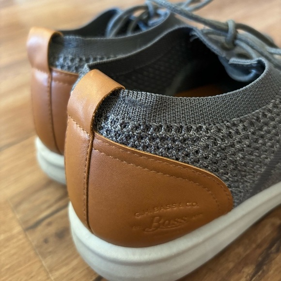 GH Bass &Co Gray Knit Sneakers with Tan Accents  new. - Picture 4 of 5